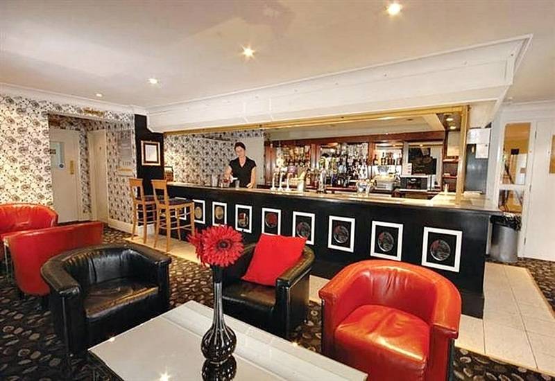 Flexistay Reading West Aparthotel - With Communal Kitchen Use