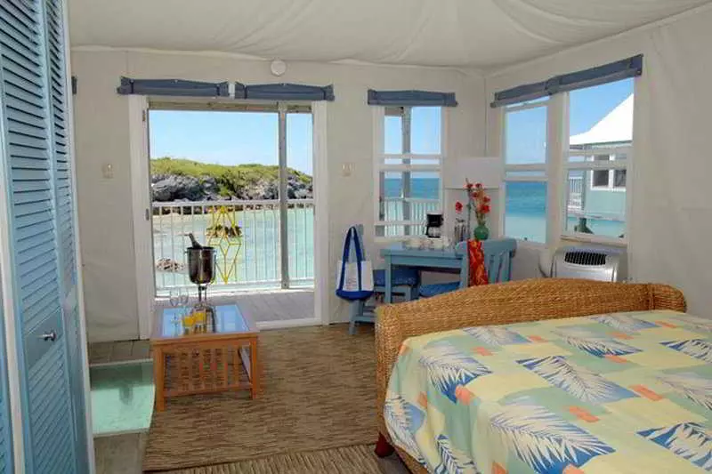 Hotel 9 Beaches Resort