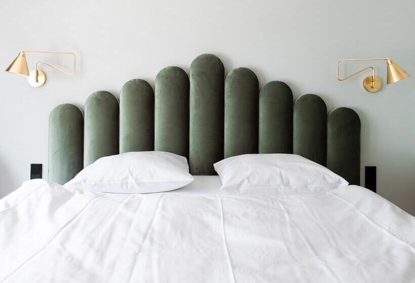 فندق Alpine Hideaway Zillertalerhof   4 Sterne Superior