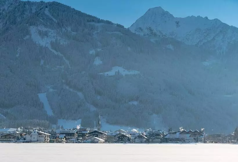 호텔 Alpine Hideaway Zillertalerhof   4 Sterne Superior