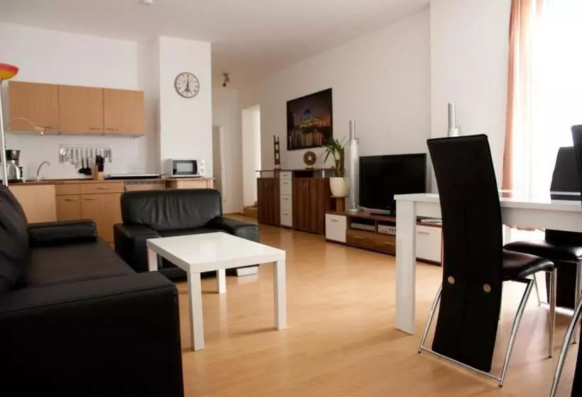 هتل Apartments city room Berlin