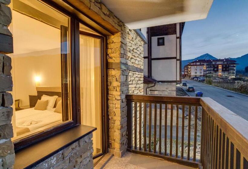 בית מלון כפרי Bansko Spa & Holidays   Free Parking