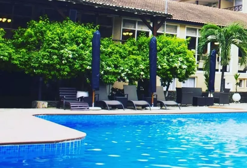 فندق Best Western Plus Accra Beach