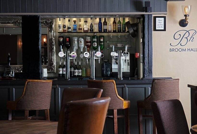 فندق Broom Hall Inn