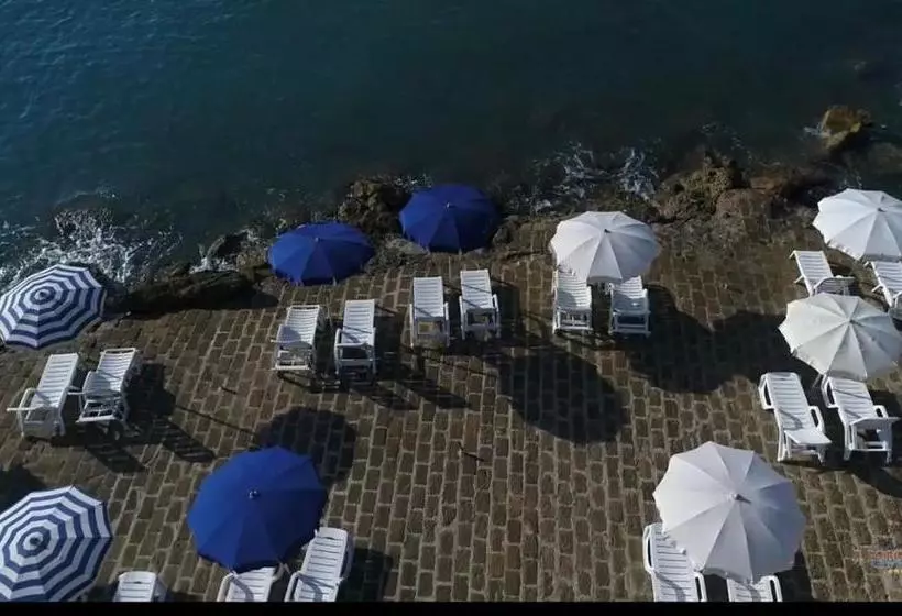 هتل Fattoria Il Borghetto