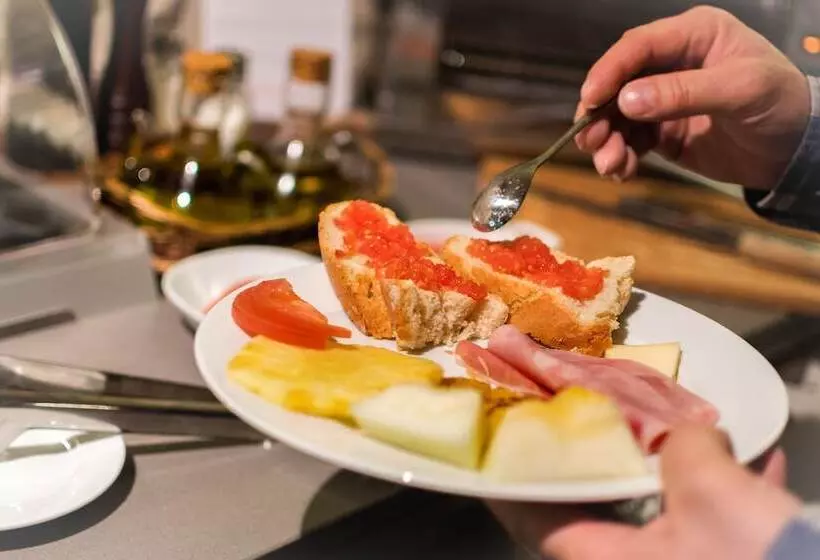 Gar Anat Hotel Boutique