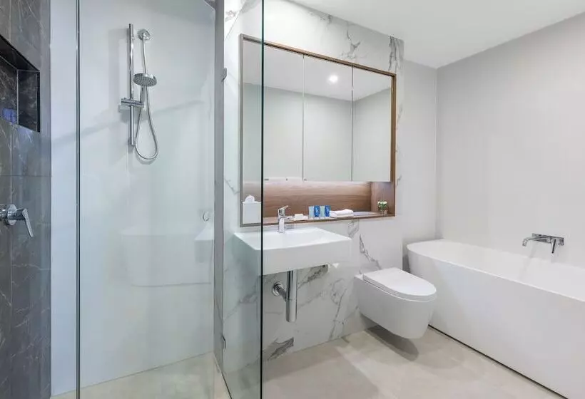 ホテル Meriton Suites George Street, Parramatta