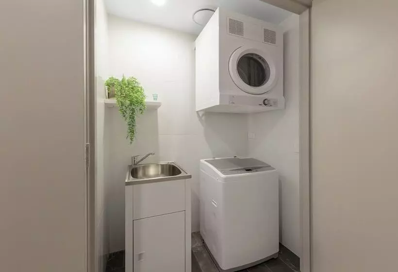 ホテル Meriton Suites George Street, Parramatta