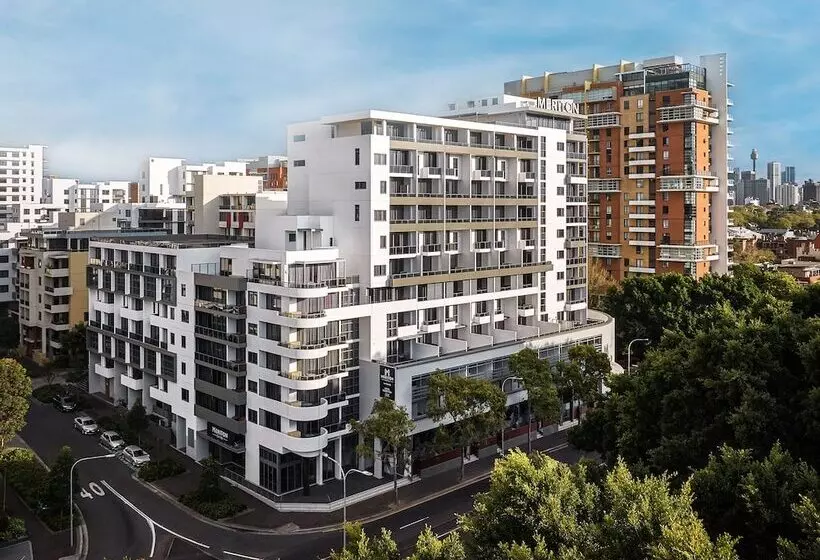 酒店 Meriton Suites Waterloo