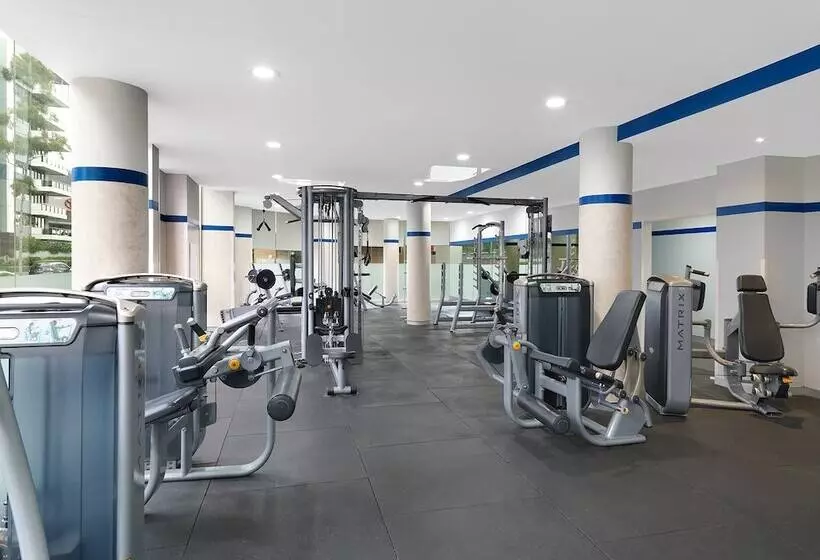 酒店 Meriton Suites Waterloo