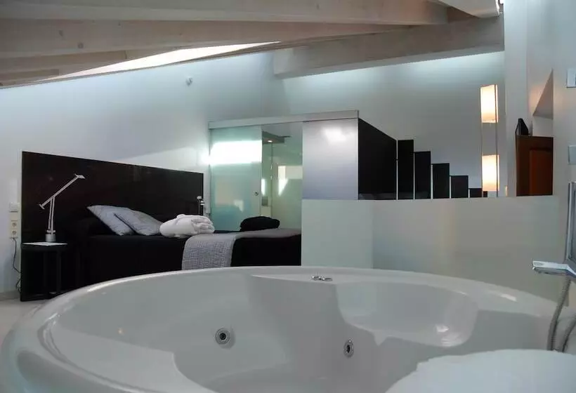 هتل Posada Real La Pascasia