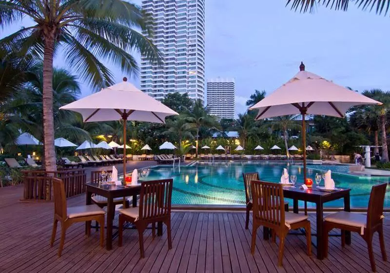 Hotelli Ravindra Beach Resort & Spa Sha Extra Plus