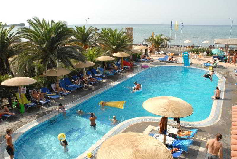 Отель Roda Garden Village