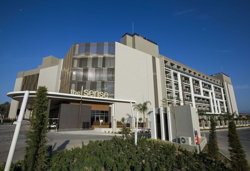 The Sense De Luxe Hotel – All Inclusive