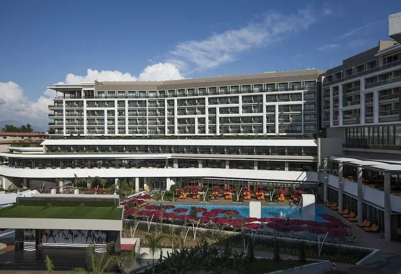 The Sense De Luxe Hotel – All Inclusive