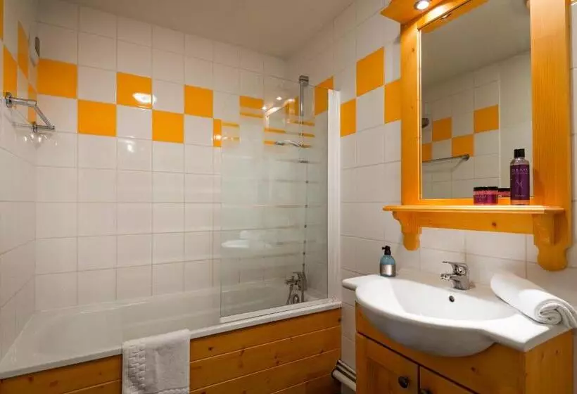 Lagrange Vacances Chalets Du Galibier