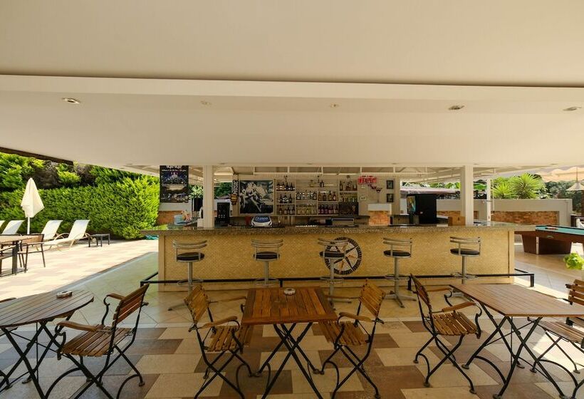 فندق Club Selen Icmeler