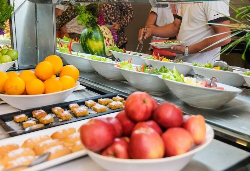 فندق Club Selen Icmeler