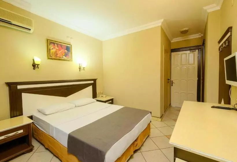 Hotel Club Selen Icmeler