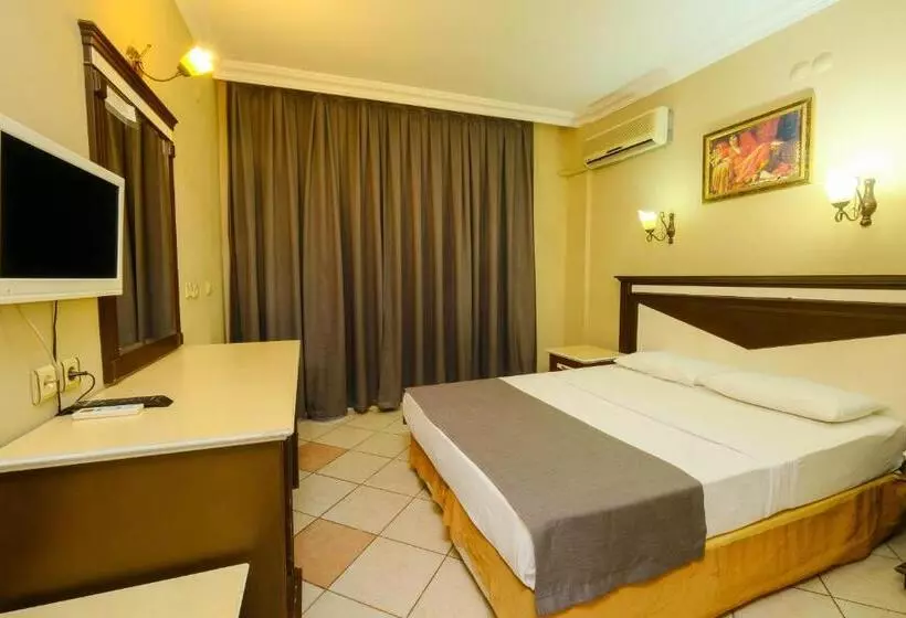 Hotel Club Selen Icmeler