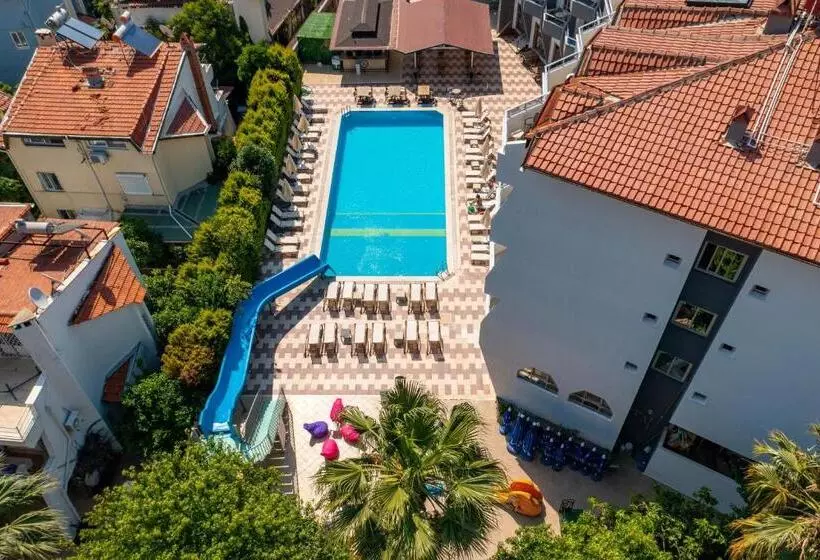 Hotel Club Selen Icmeler