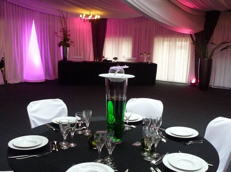 Отель Clos De La Vaupalière Rouen