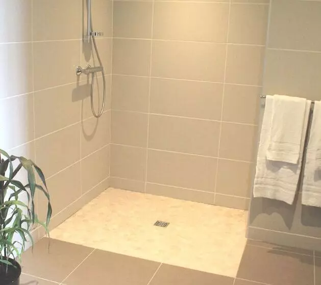 Hotelli Clos De La Vaupalière   Rouen