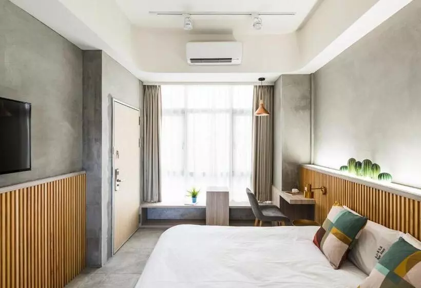 تختخواب و صبحانه Ren House大仁哥文旅