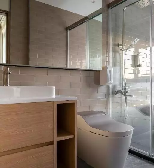 تختخواب و صبحانه Ren House大仁哥文旅