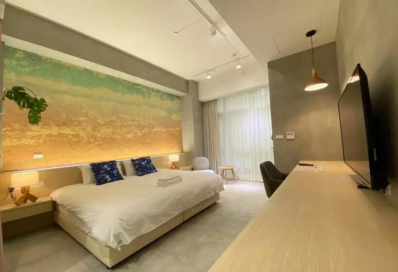 تختخواب و صبحانه Ren House大仁哥文旅