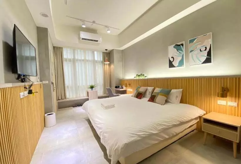 تختخواب و صبحانه Ren House大仁哥文旅