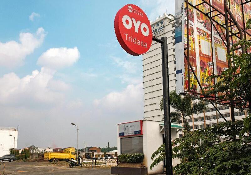 Отель Oyo 90245 Tridasa