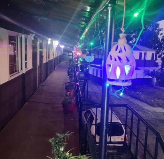 호텔 Snow View Huts