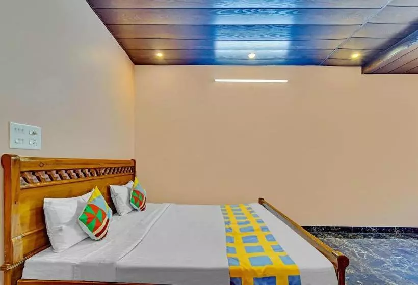 ペンション Oyo Home 78368 Modern Stay Dalanwala