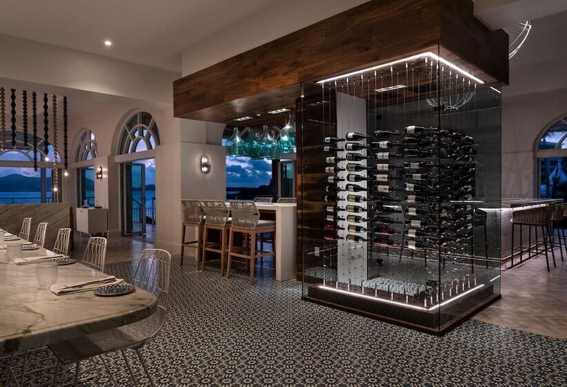استراحتگاه Great Bay Condominiums At Ritzcarlton Club, St. Thomas