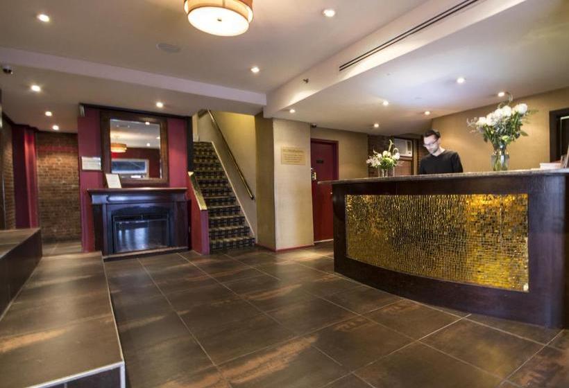 Broadway Hotel And Hostel