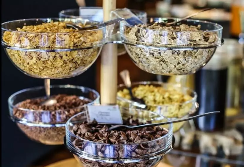 H2otel Congress & Medical Spa