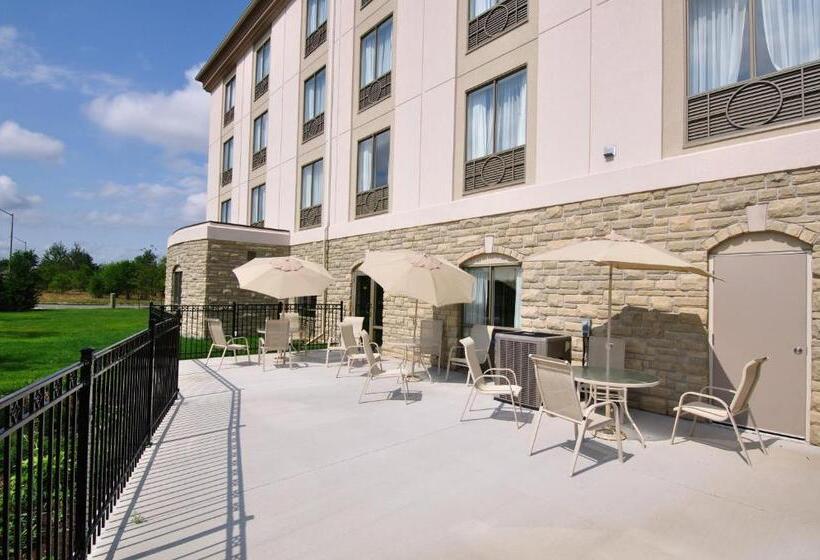 Holiday Inn Express Hotel & Suites Ottawa Airport, An Ihg