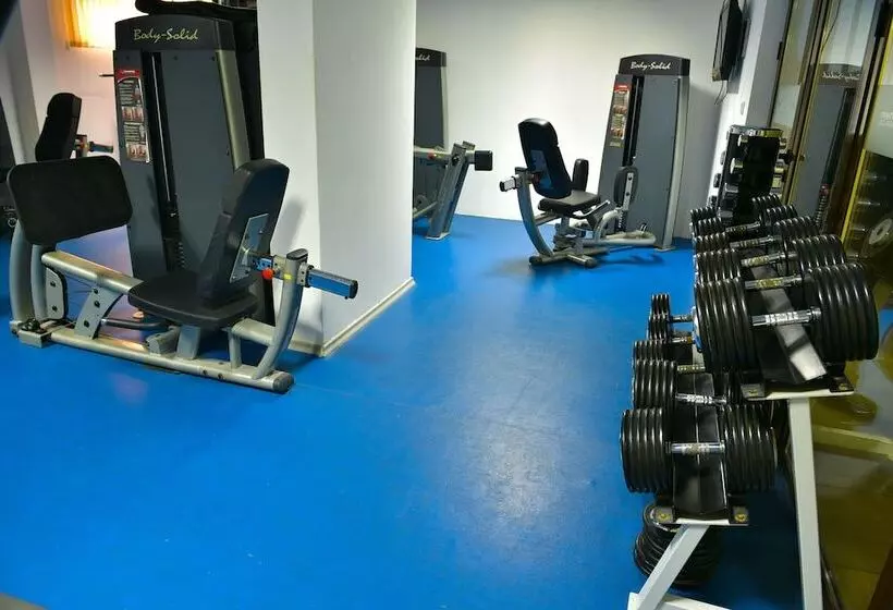 酒店 Belvedere Holiday Club