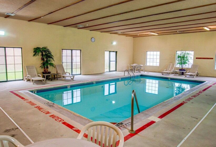 בית מלון כפרי Comfort Suites Pittsburgh Airport