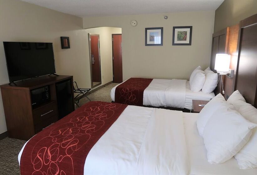 בית מלון כפרי Comfort Suites Pittsburgh Airport