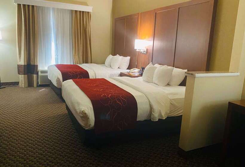 Отель Comfort Suites Jefferson City