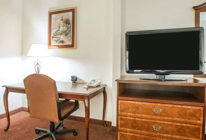 酒店 Comfort Suites Jefferson City