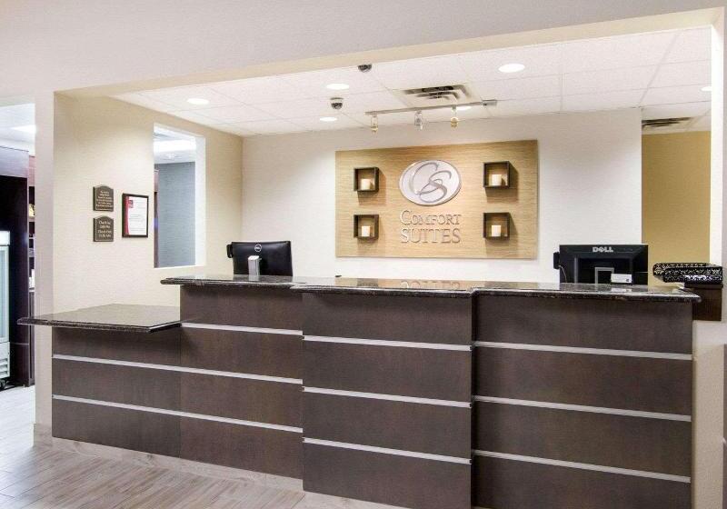 ホテル Comfort Suites San Angelo Near University