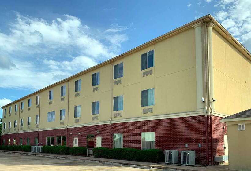 ホテル Comfort Suites Texas Ave