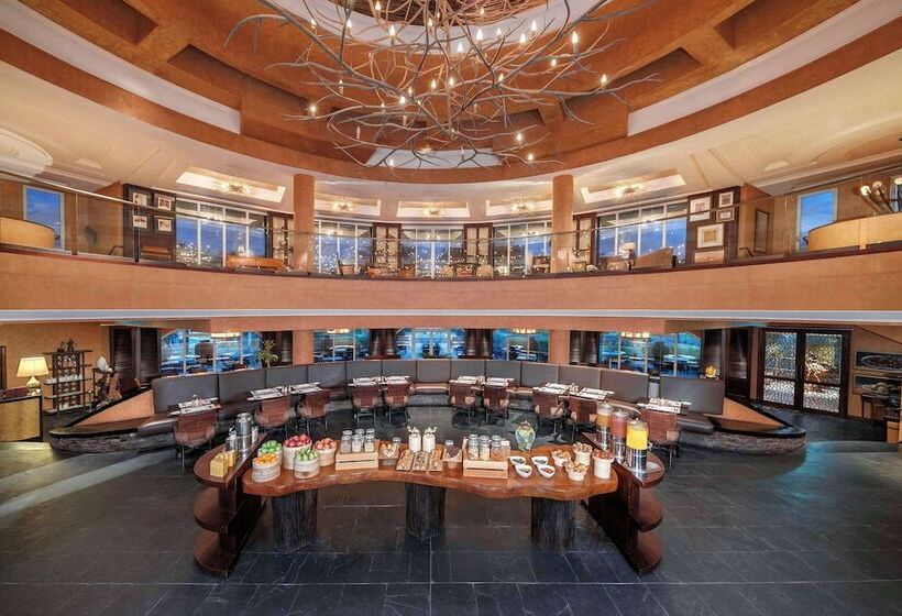 Hotel Anantara Desert Islands Resort & Spa