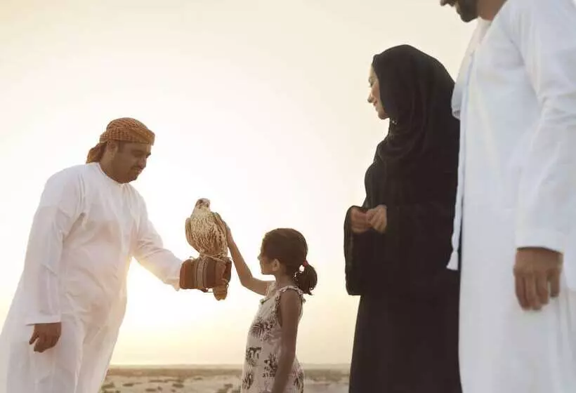 هتل Anantara Desert Islands Resort & Spa