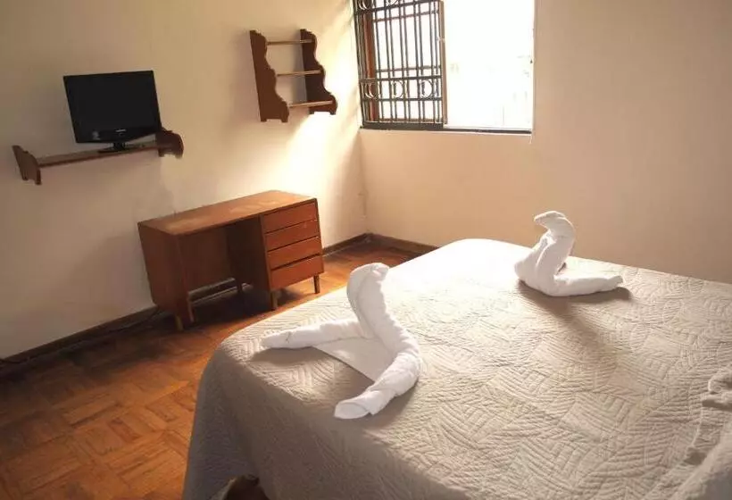 هتل Inkawasi Miraflores Hostel