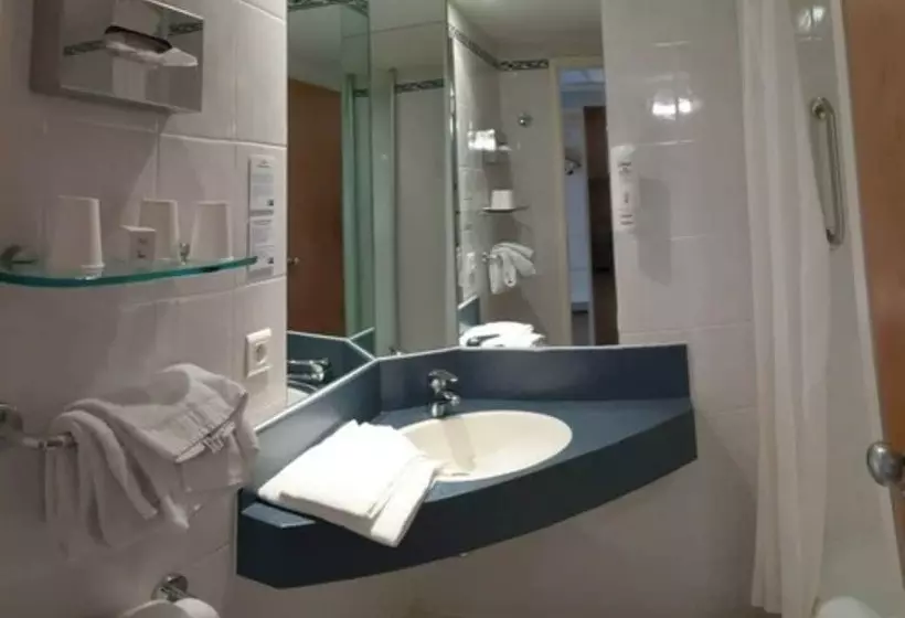 Отель Le Domaine Des Fontaines Hôtel & Petit Déjeuner