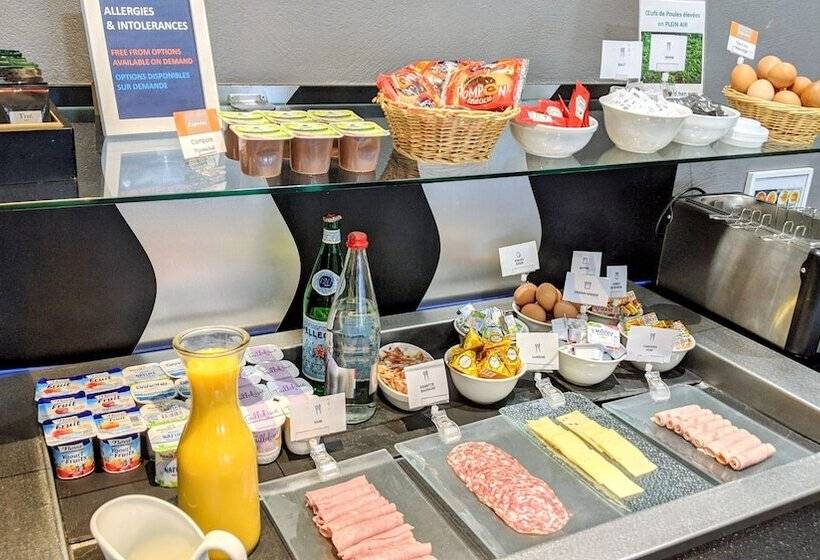 ホテル Le Domaine Des Fontaines   Hôtel & Petit Déjeuner